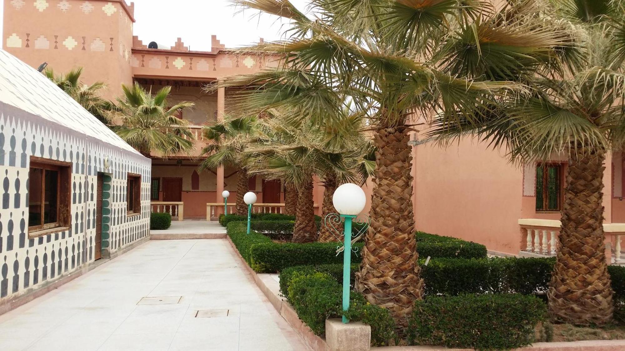 Hotel Mandar Saghrou Tazakhte Kelaat-M'Gouna Экстерьер фото